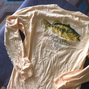 Guy Harvey yellow LS pocket tee. Size M.